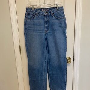 Mother Snacks 
Straight Leg Jeans in Medium Blue Denim